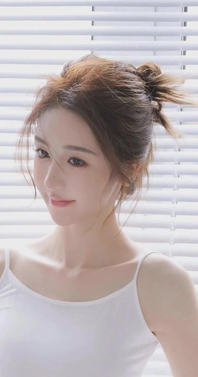 - 日韩欧美一级大免费看。老版本V冰球突破豪华版日韩欧美一级大免费看。(图1)